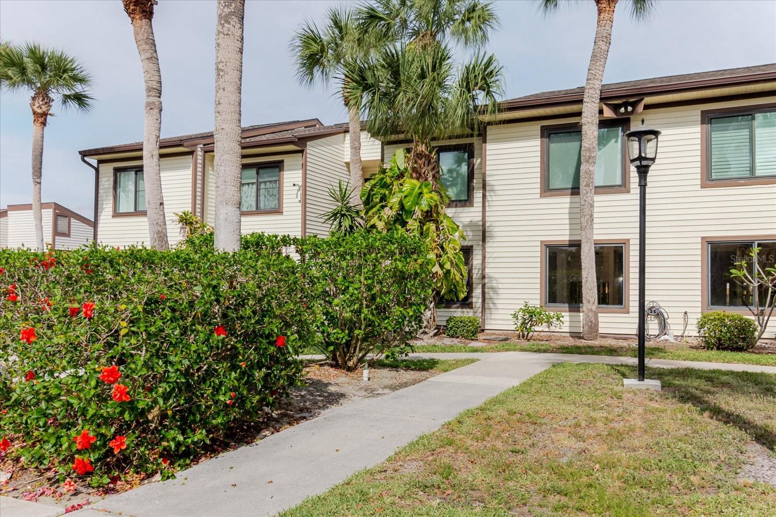 Image 61 of 87 For 428 Moorings Cove Drive 7f