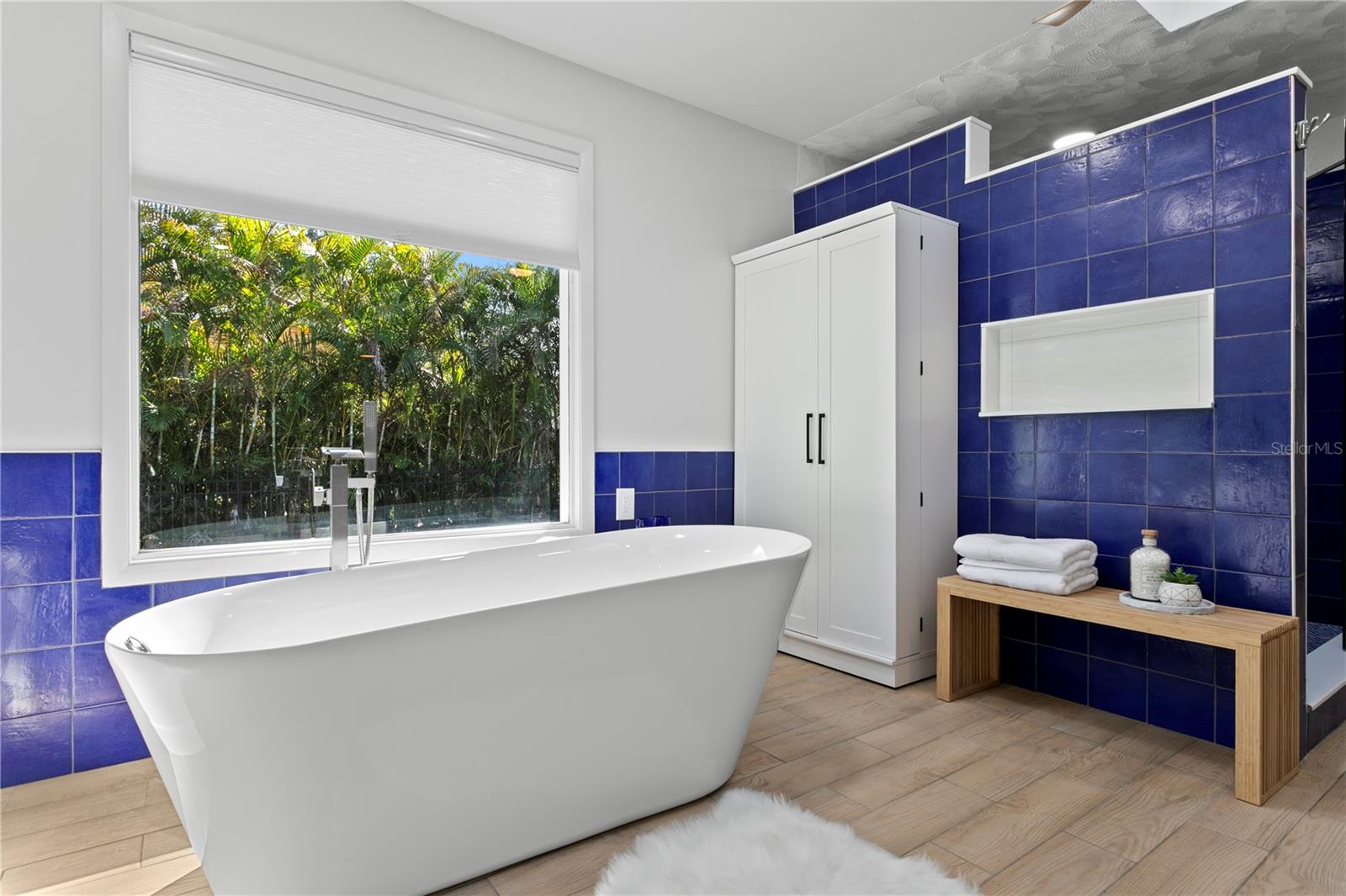 Image 19 of 76 For 12915 Golf Crest Terrace