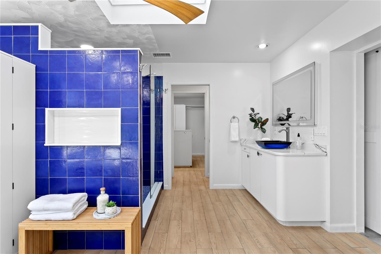 Image 22 of 76 For 12915 Golf Crest Terrace