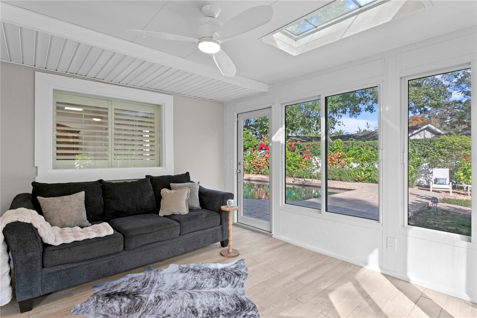 Image 23 of 76 For 12915 Golf Crest Terrace