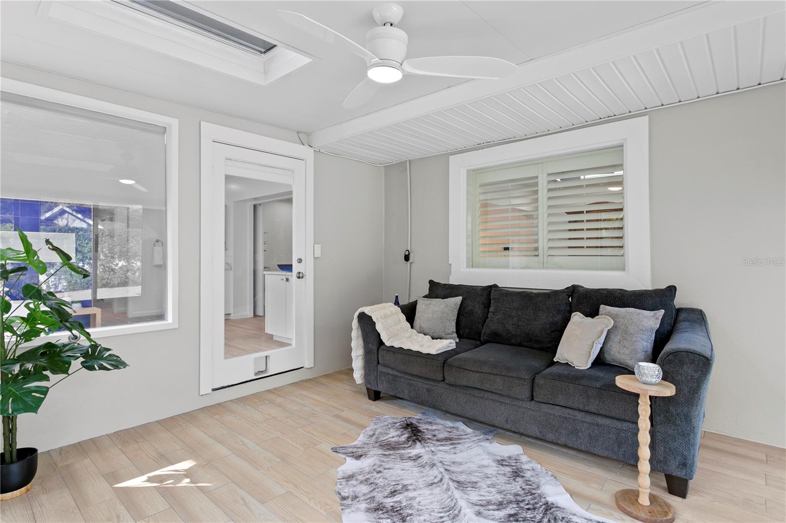 Image 24 of 76 For 12915 Golf Crest Terrace