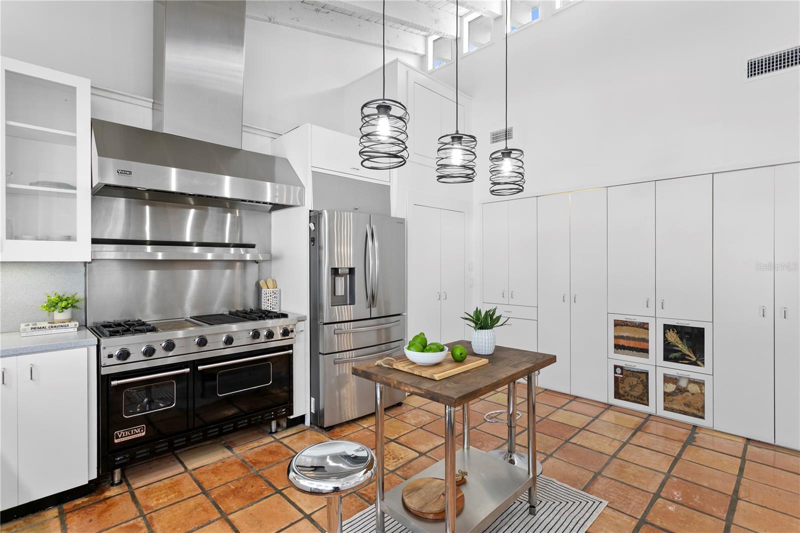 Image 33 of 76 For 12915 Golf Crest Terrace