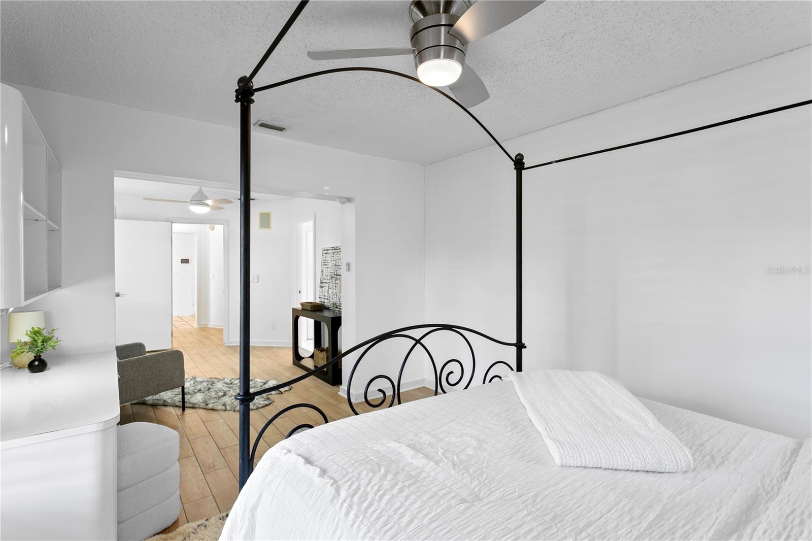 Image 40 of 76 For 12915 Golf Crest Terrace