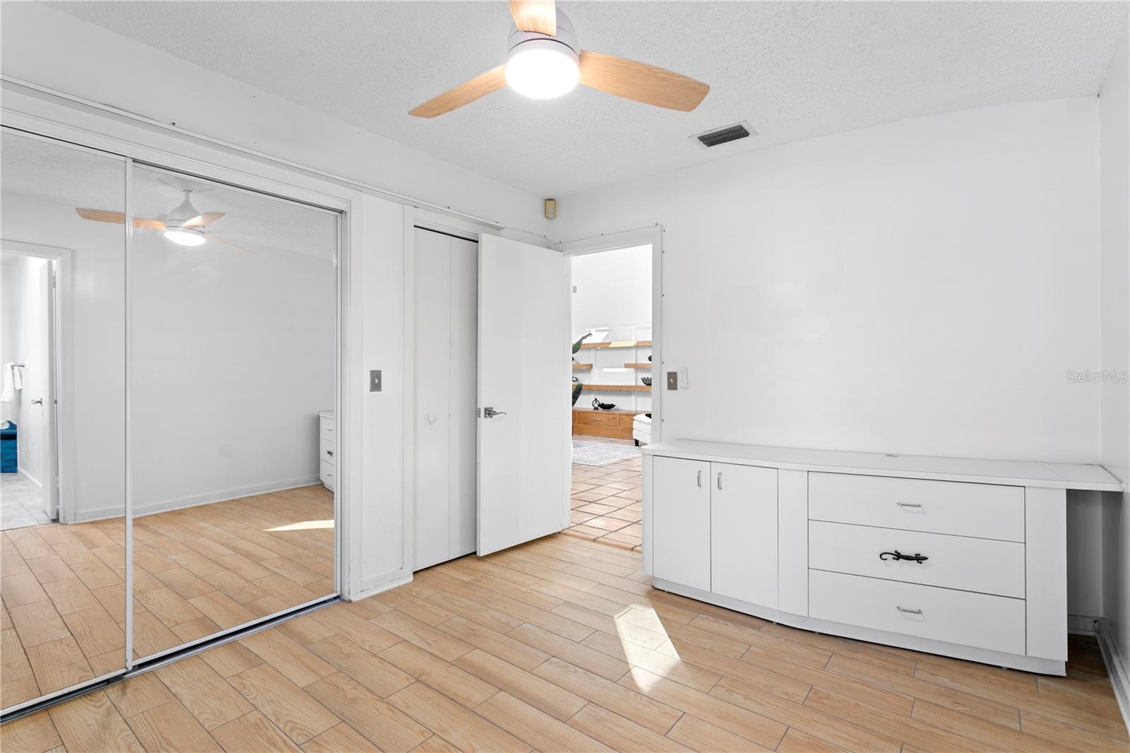 Image 48 of 76 For 12915 Golf Crest Terrace