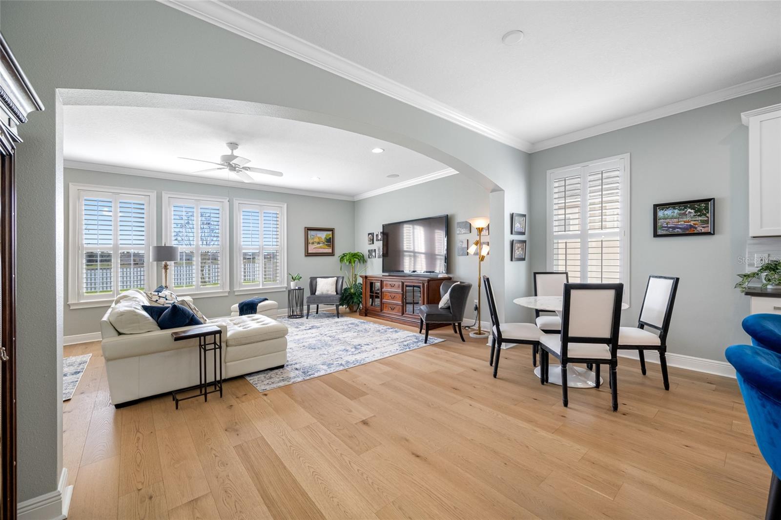 Listing photo id 12 for 19709 Long Lake Ranch Boulevard