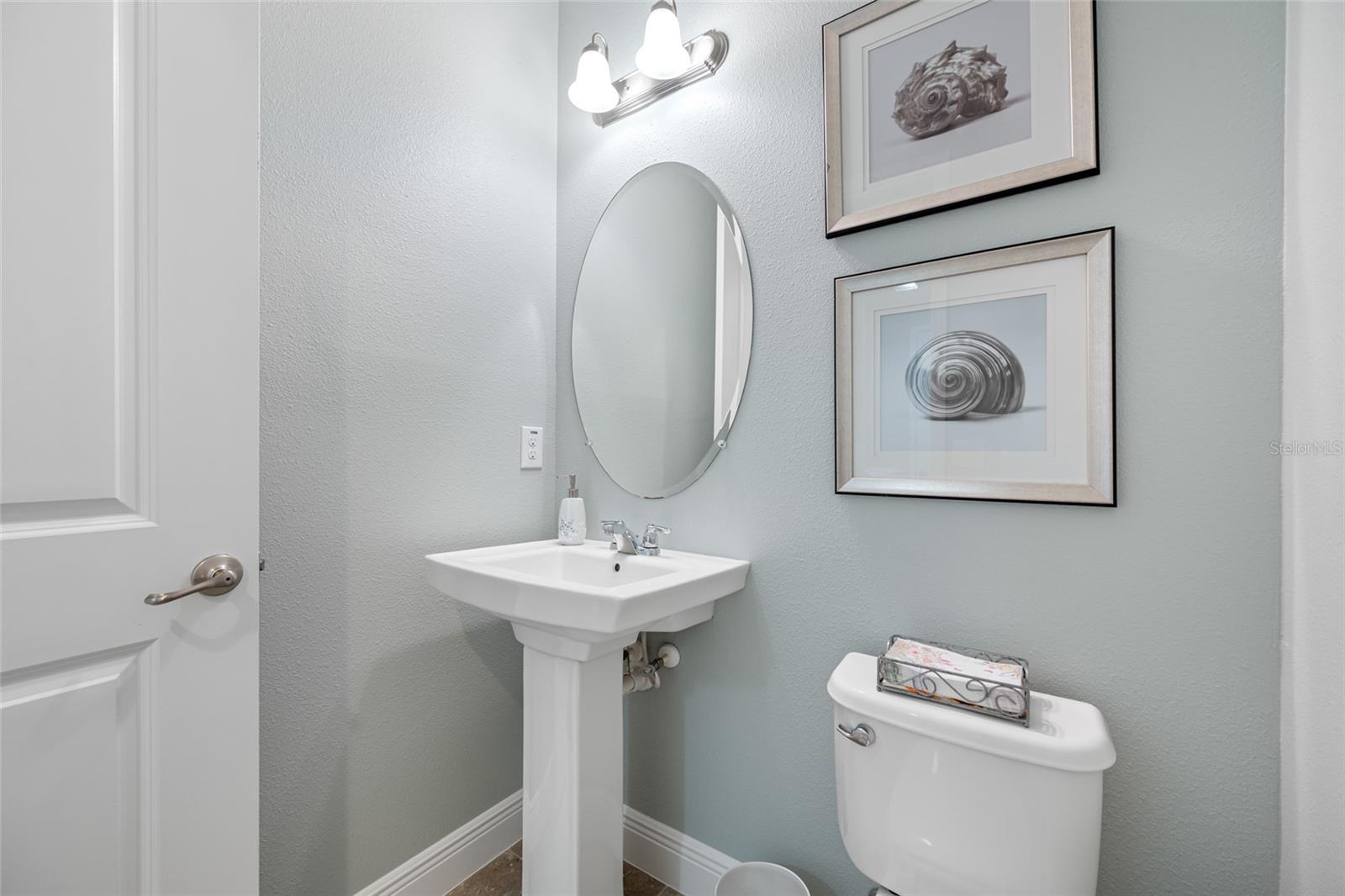 Listing photo id 16 for 19709 Long Lake Ranch Boulevard