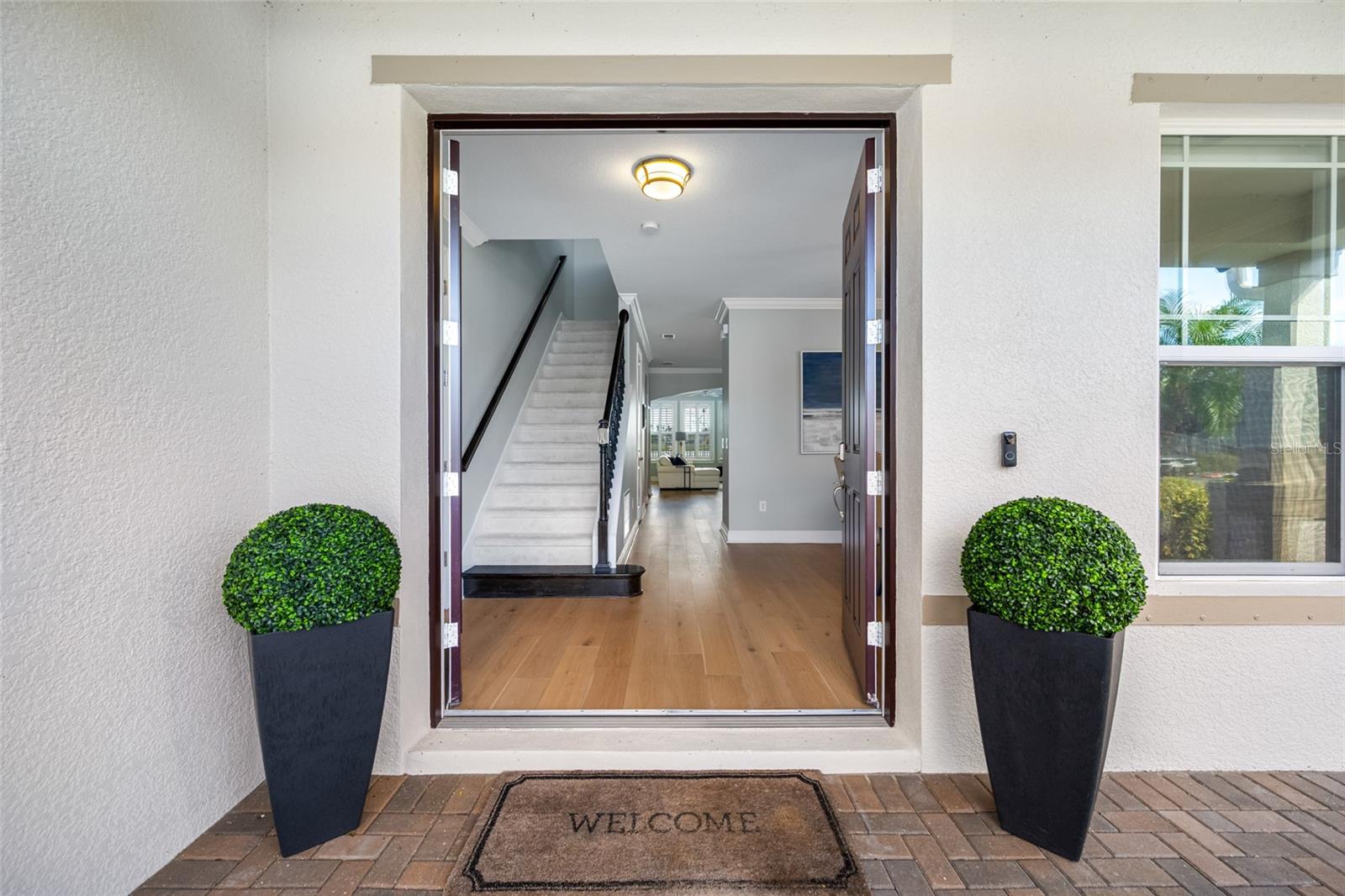 Listing photo id 2 for 19709 Long Lake Ranch Boulevard