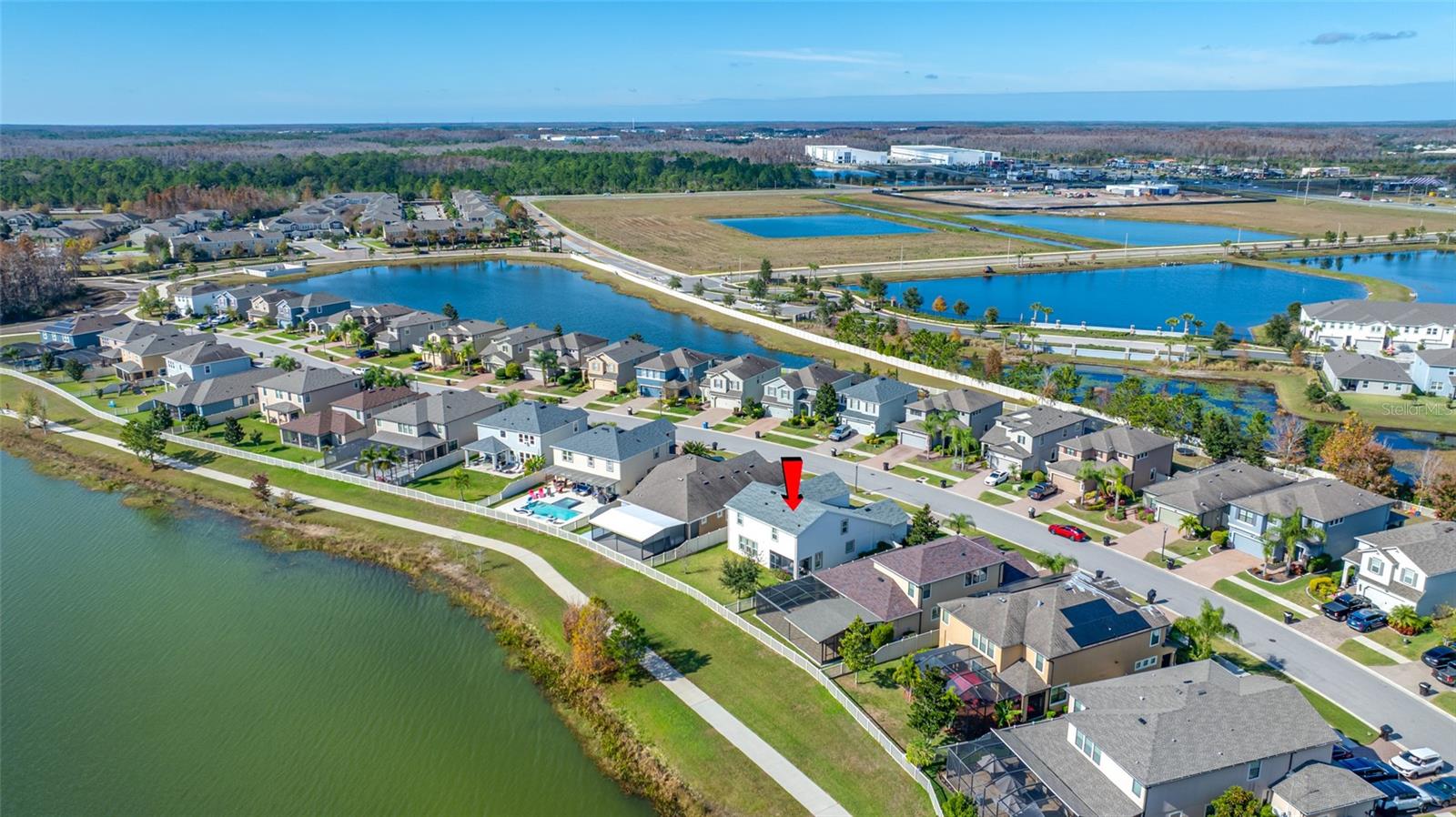 Listing photo id 48 for 19709 Long Lake Ranch Boulevard