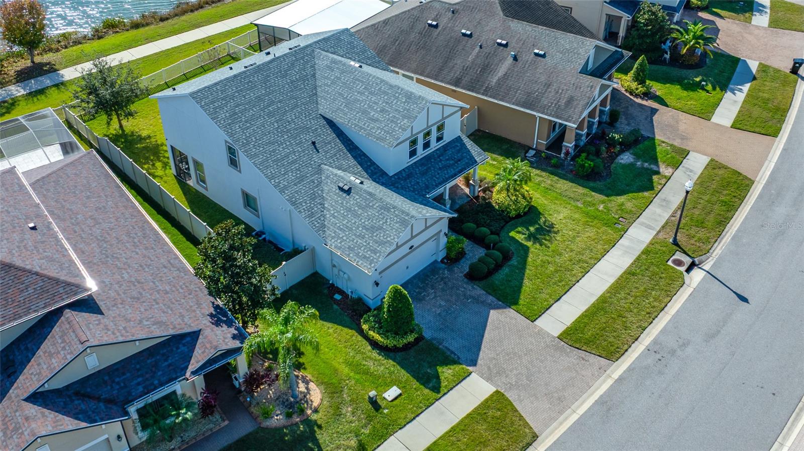 Listing photo id 50 for 19709 Long Lake Ranch Boulevard