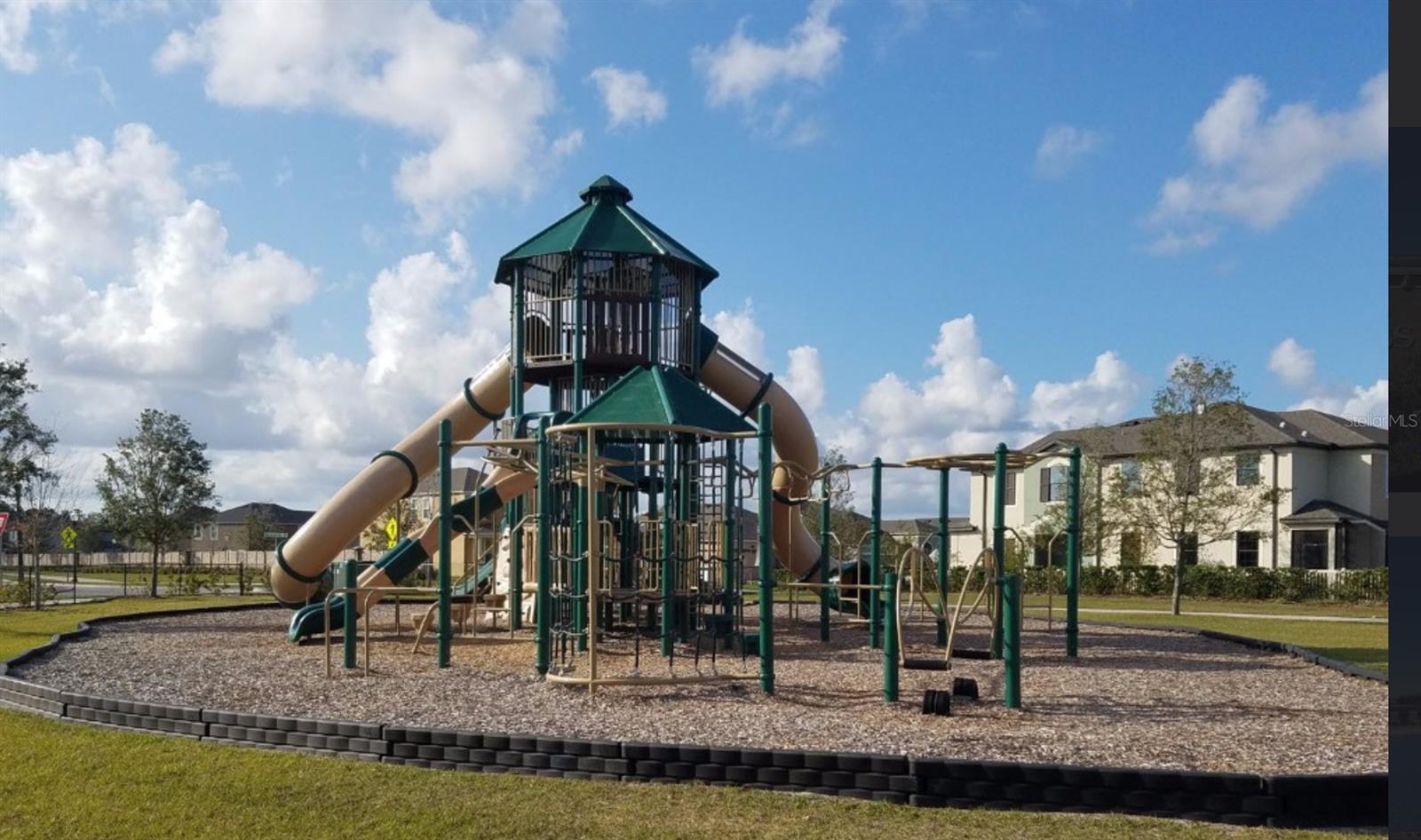 Listing photo id 55 for 19709 Long Lake Ranch Boulevard