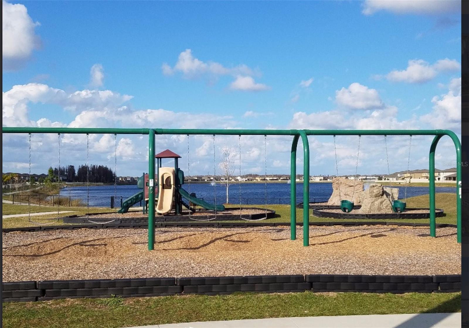 Listing photo id 56 for 19709 Long Lake Ranch Boulevard