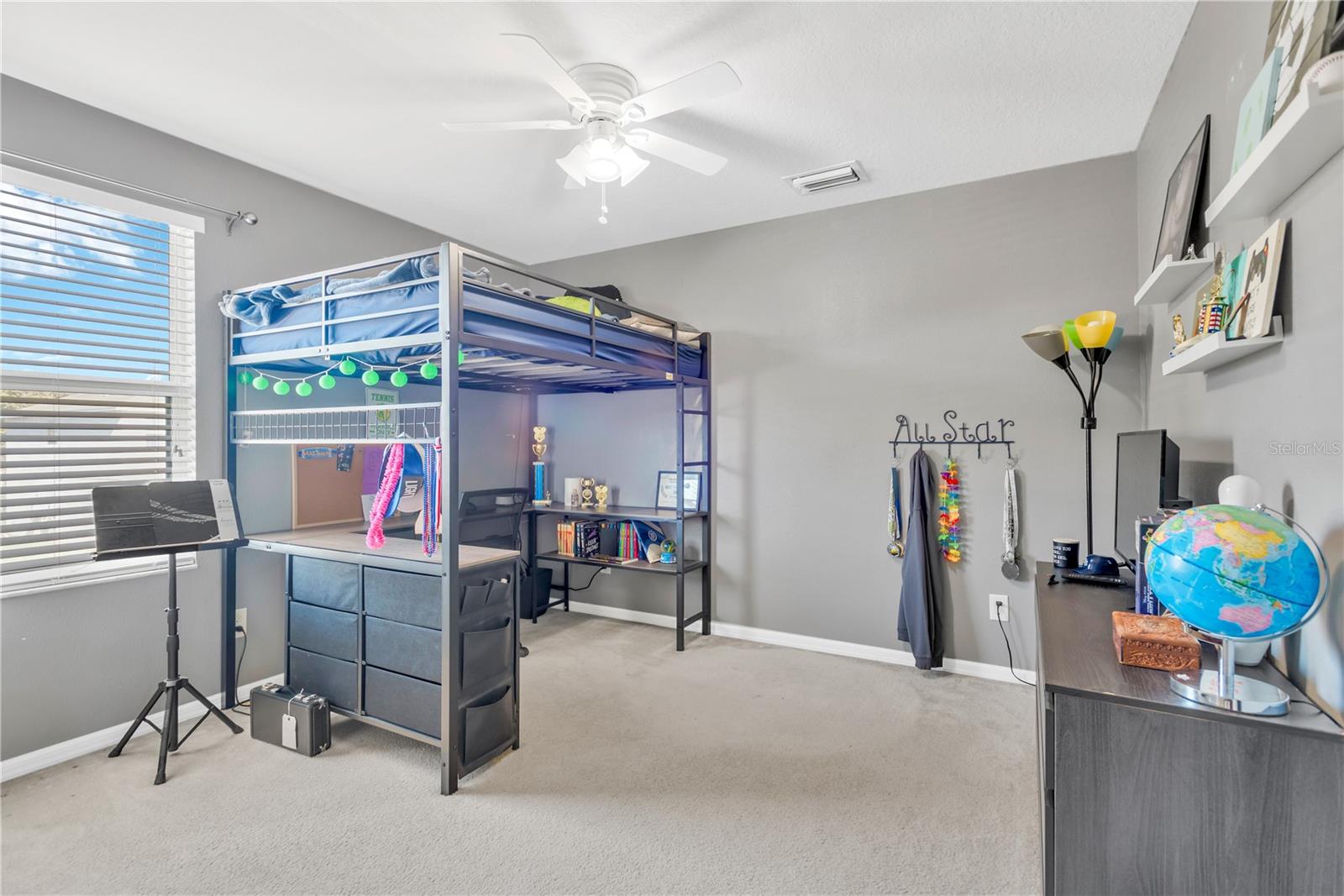 Image 23 of 36 For 18345 Fish Loop