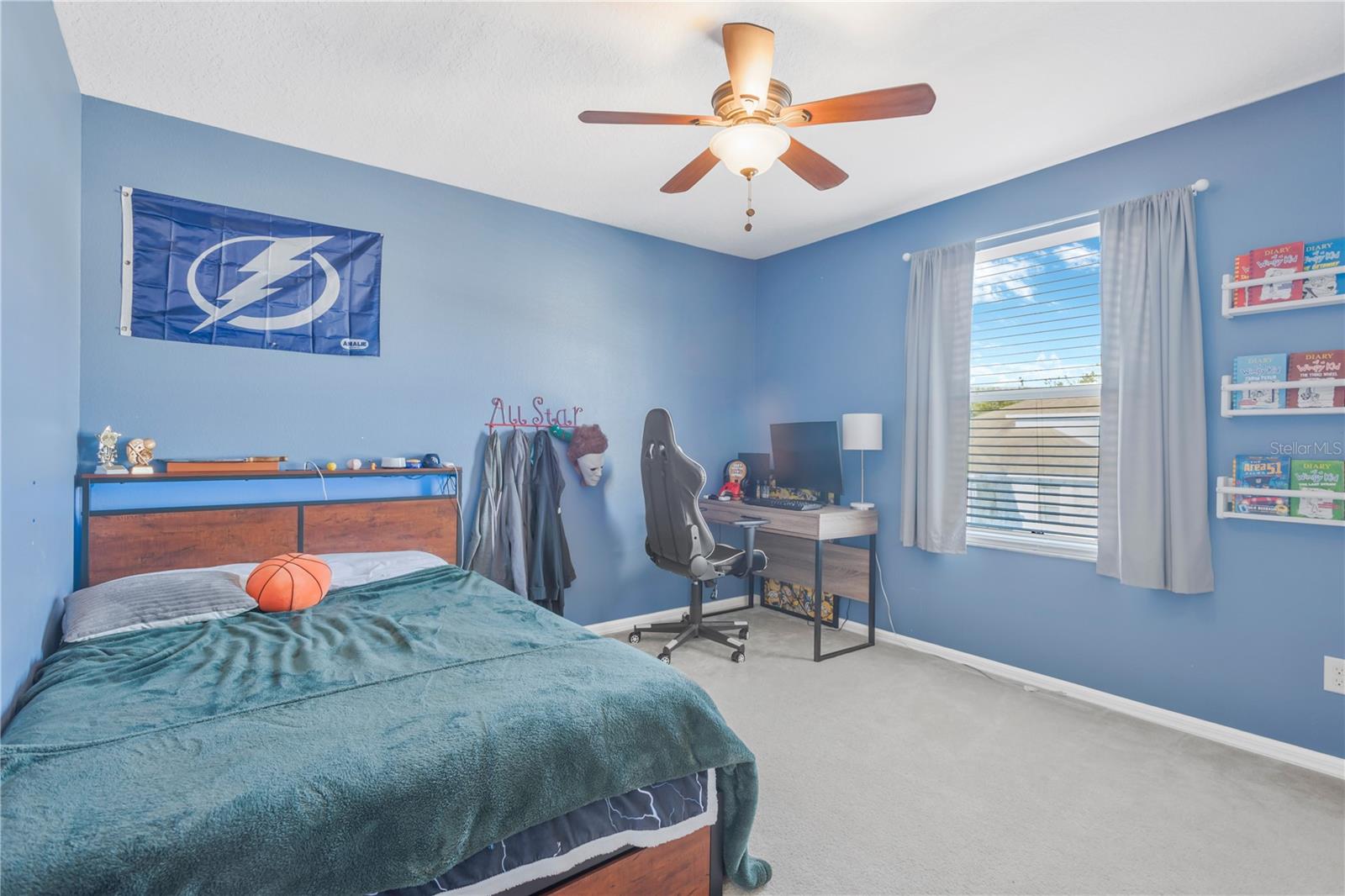 Image 26 of 36 For 18345 Fish Loop