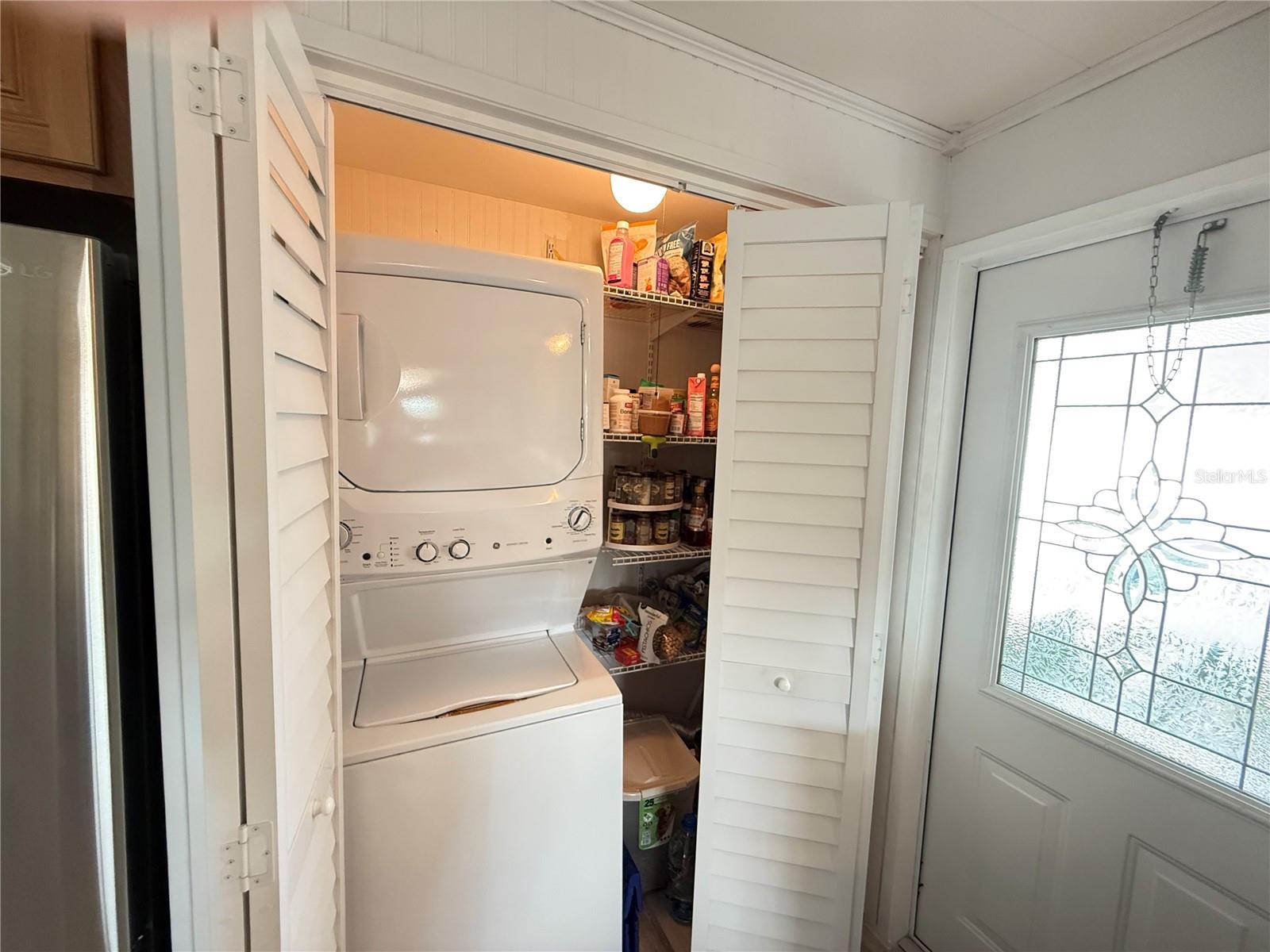 Image 11 of 23 For 622 Mount Oak Avenue Ne 733