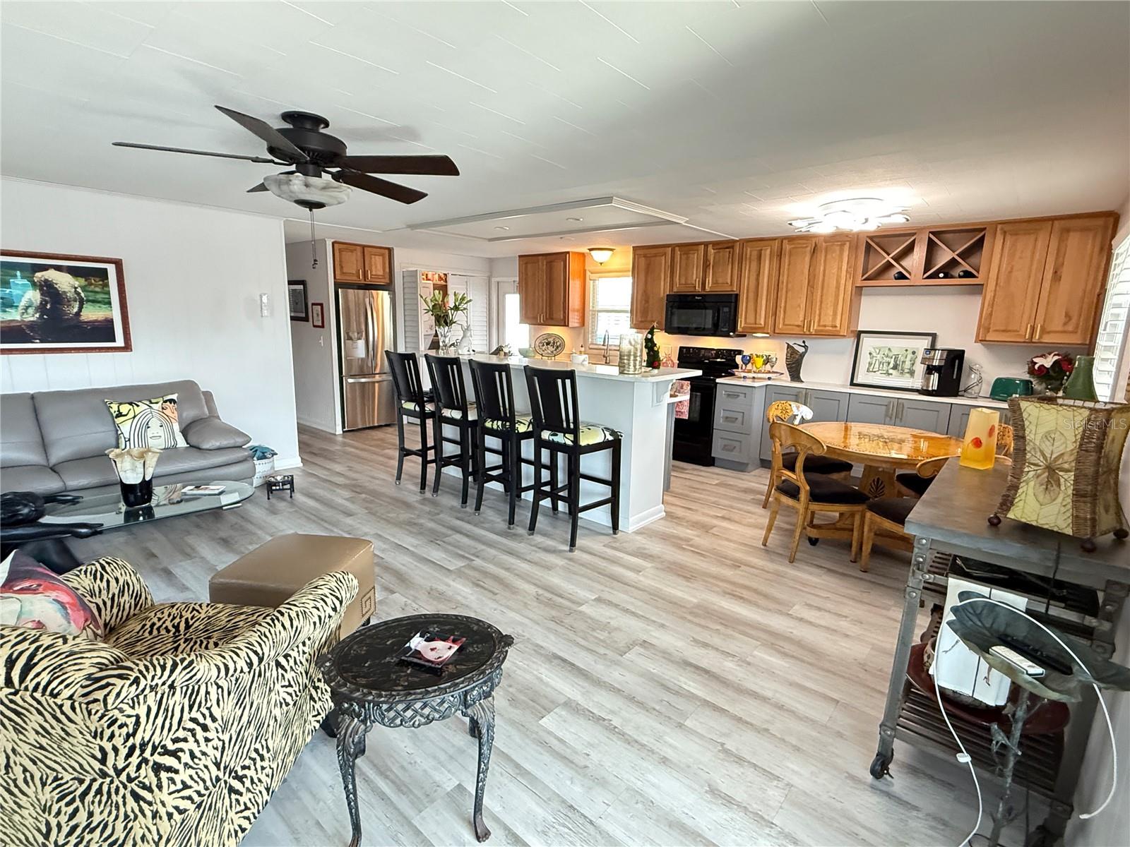 Image 9 of 23 For 622 Mount Oak Avenue Ne 733