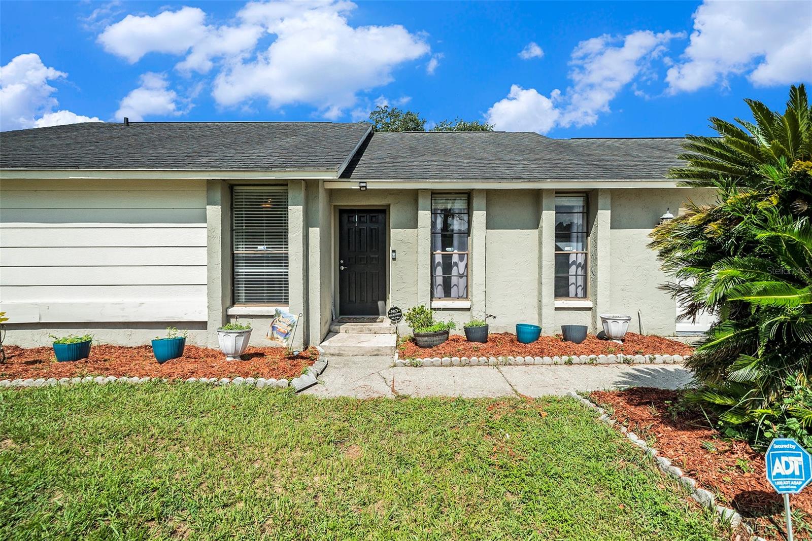 Image 3 of 25 For 4935 Parkway Boulevard