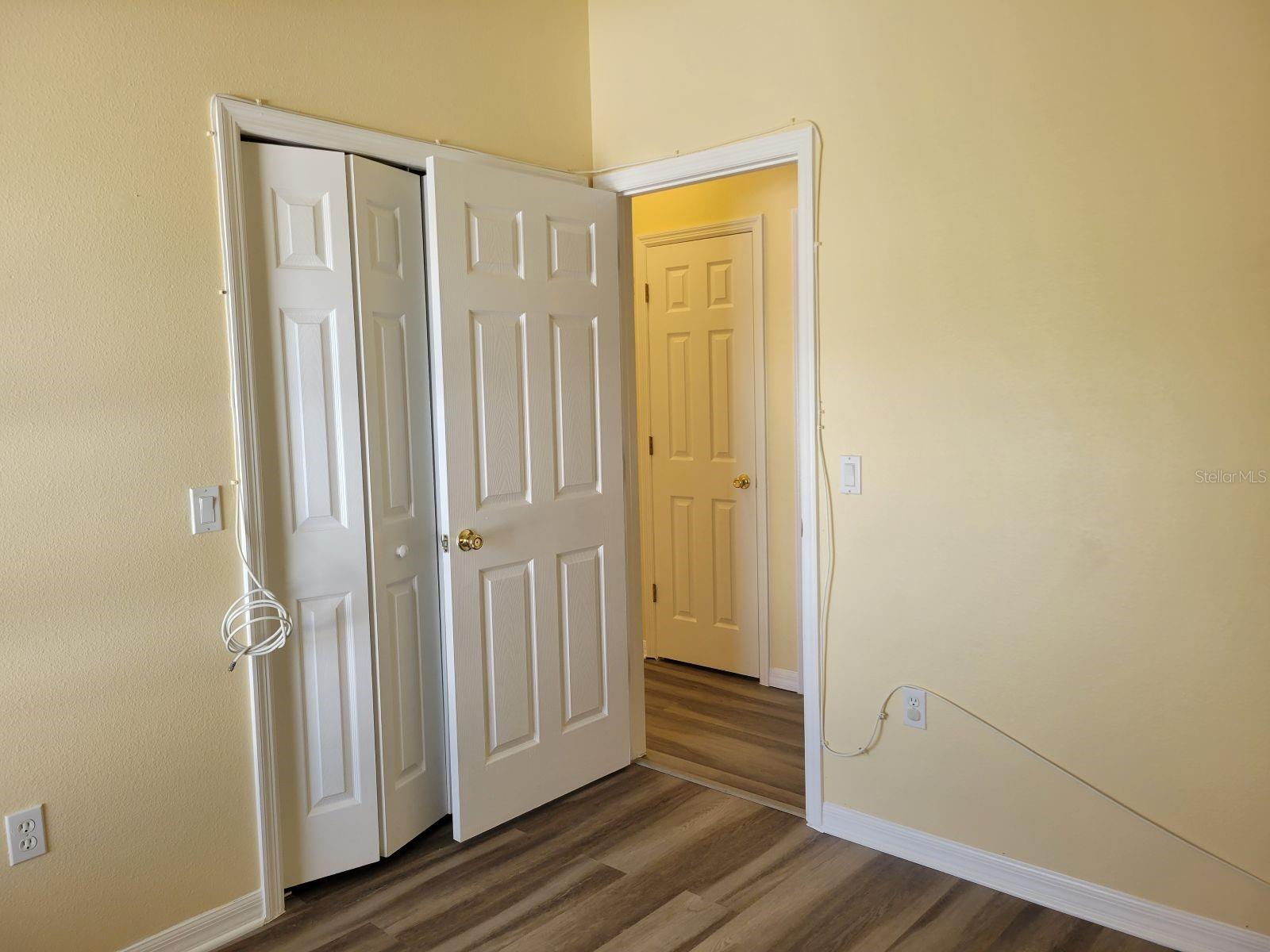 Image 21 of 27 For 7784 75th Street N