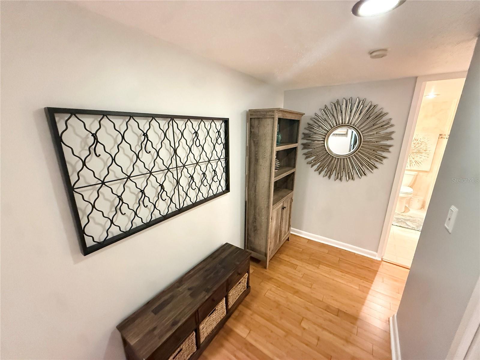 Image 21 of 52 For 880 Mandalay Avenue C808