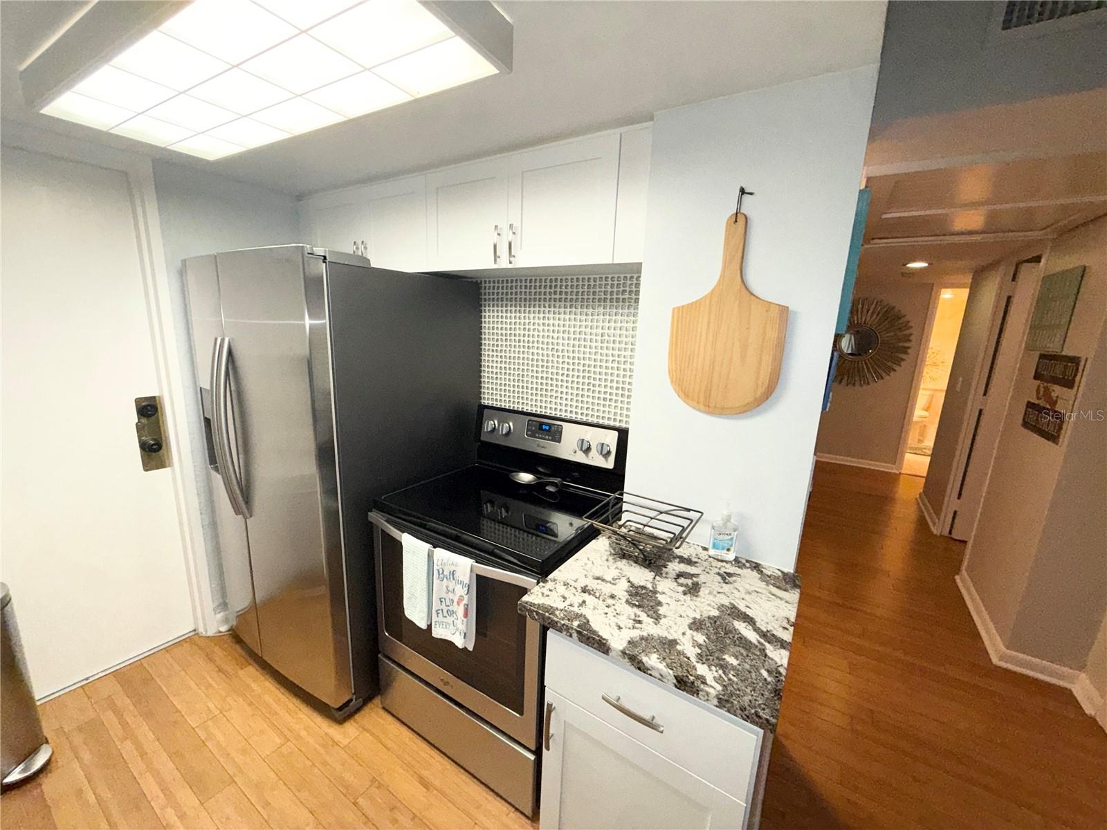 Image 30 of 52 For 880 Mandalay Avenue C808