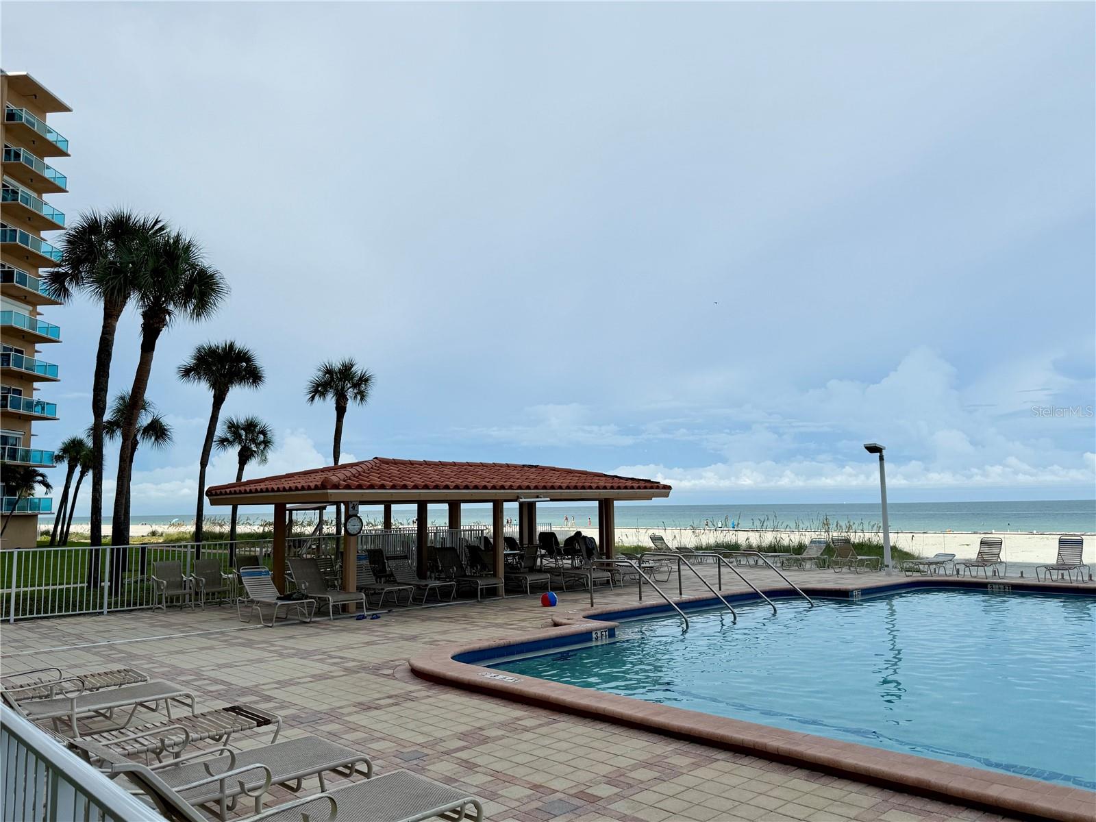 Image 41 of 52 For 880 Mandalay Avenue C808