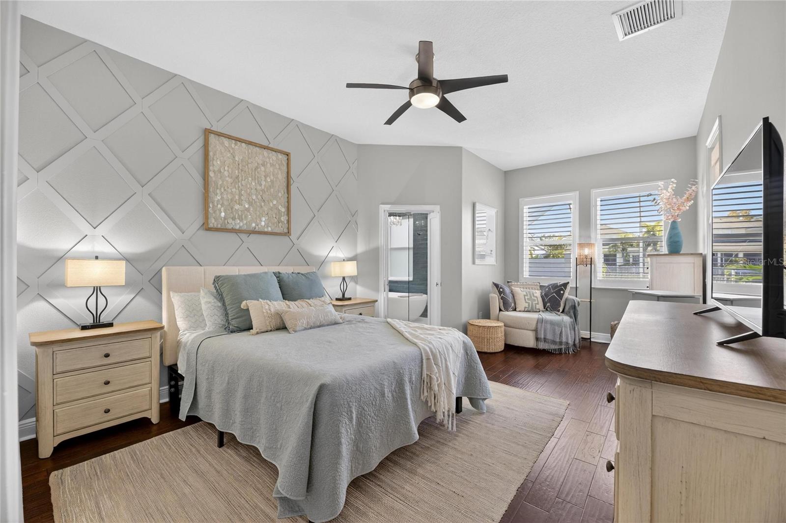 Listing photo id 43 for 5721 Sea Turtle Place