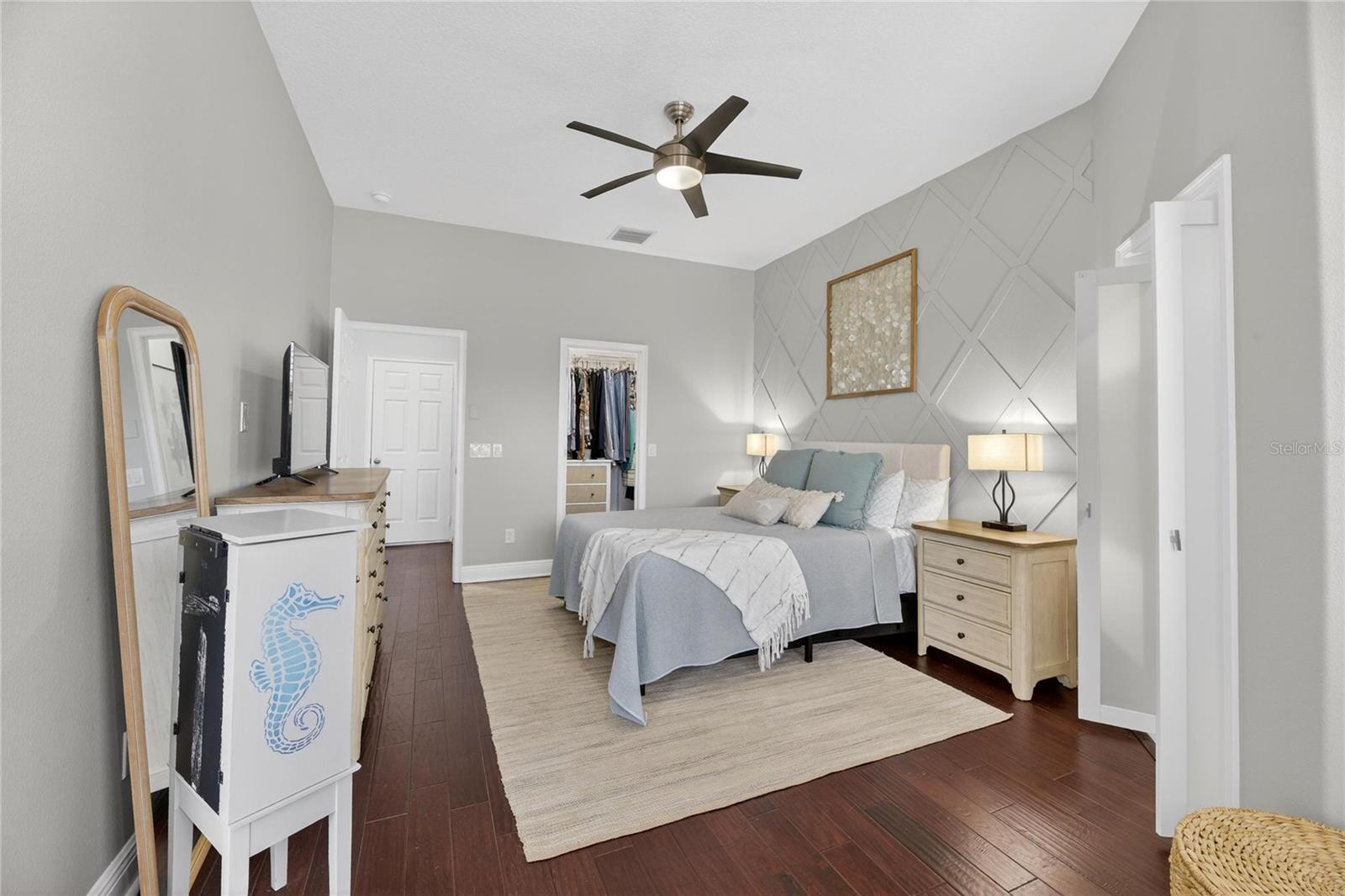 Listing photo id 45 for 5721 Sea Turtle Place