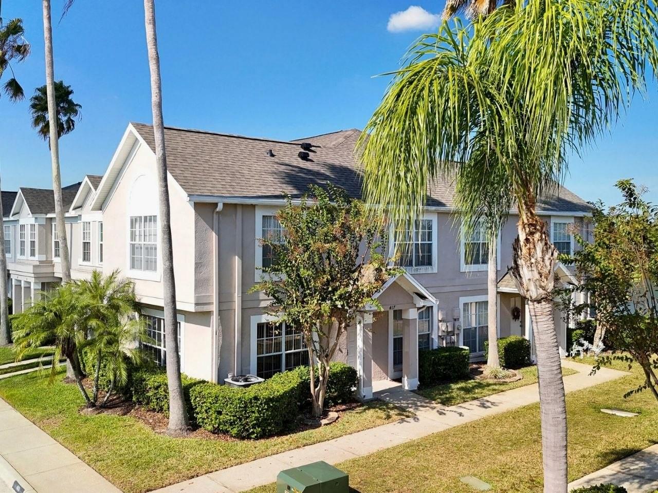 Image 3 of 24 For 417 Kensington Lake Circle