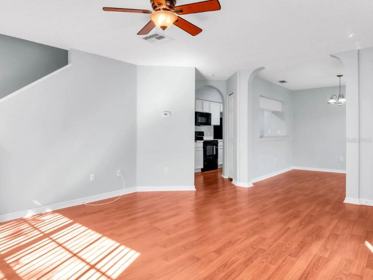 Image 7 of 24 For 417 Kensington Lake Circle