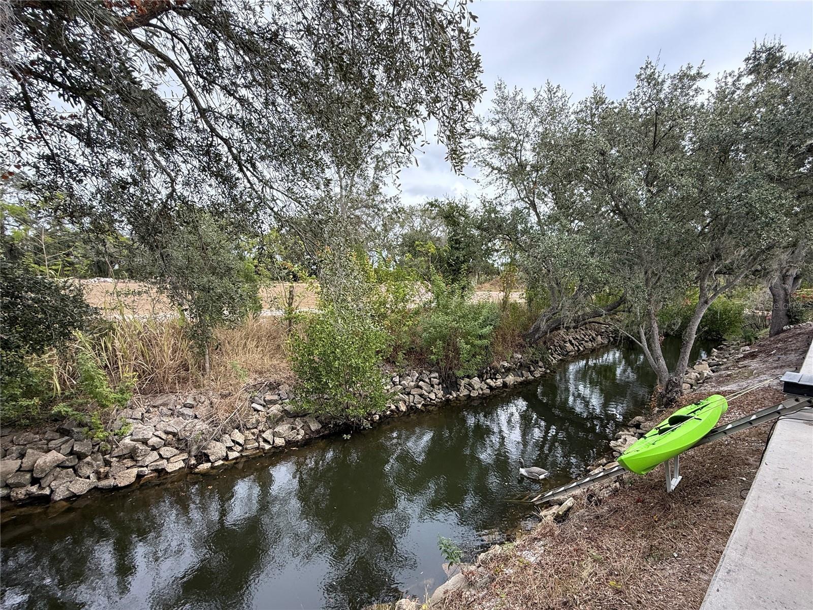 Image 19 of 37 For 221 Saint George Circle