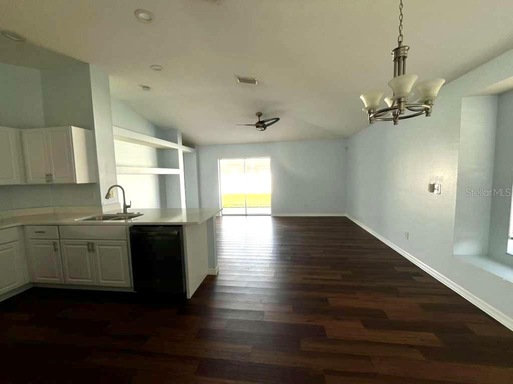 Image 18 of 31 For 10618 Logan Chase Lane