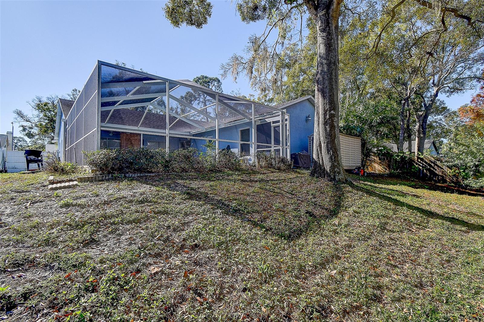 Image 17 of 24 For 6031 65th Avenue N