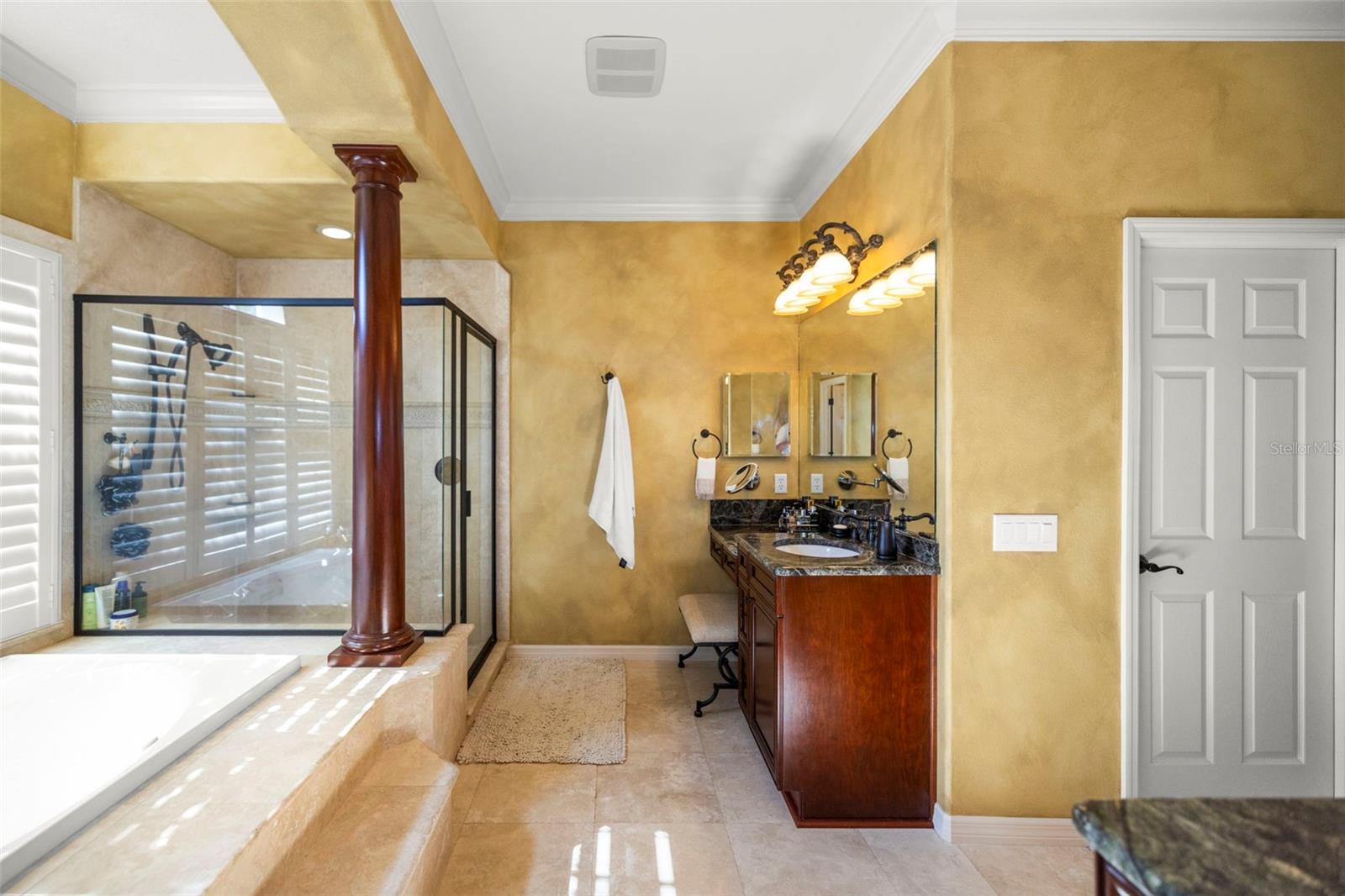 Image 50 of 99 For 4165 Moreno Drive