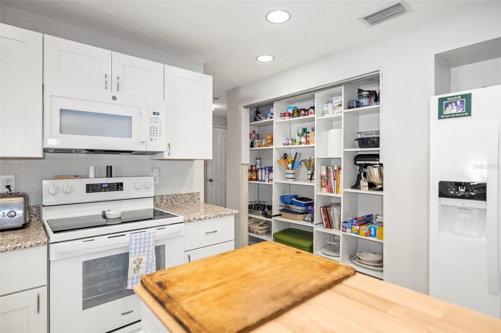 Image 8 of 40 For 54 Nicholas Drive