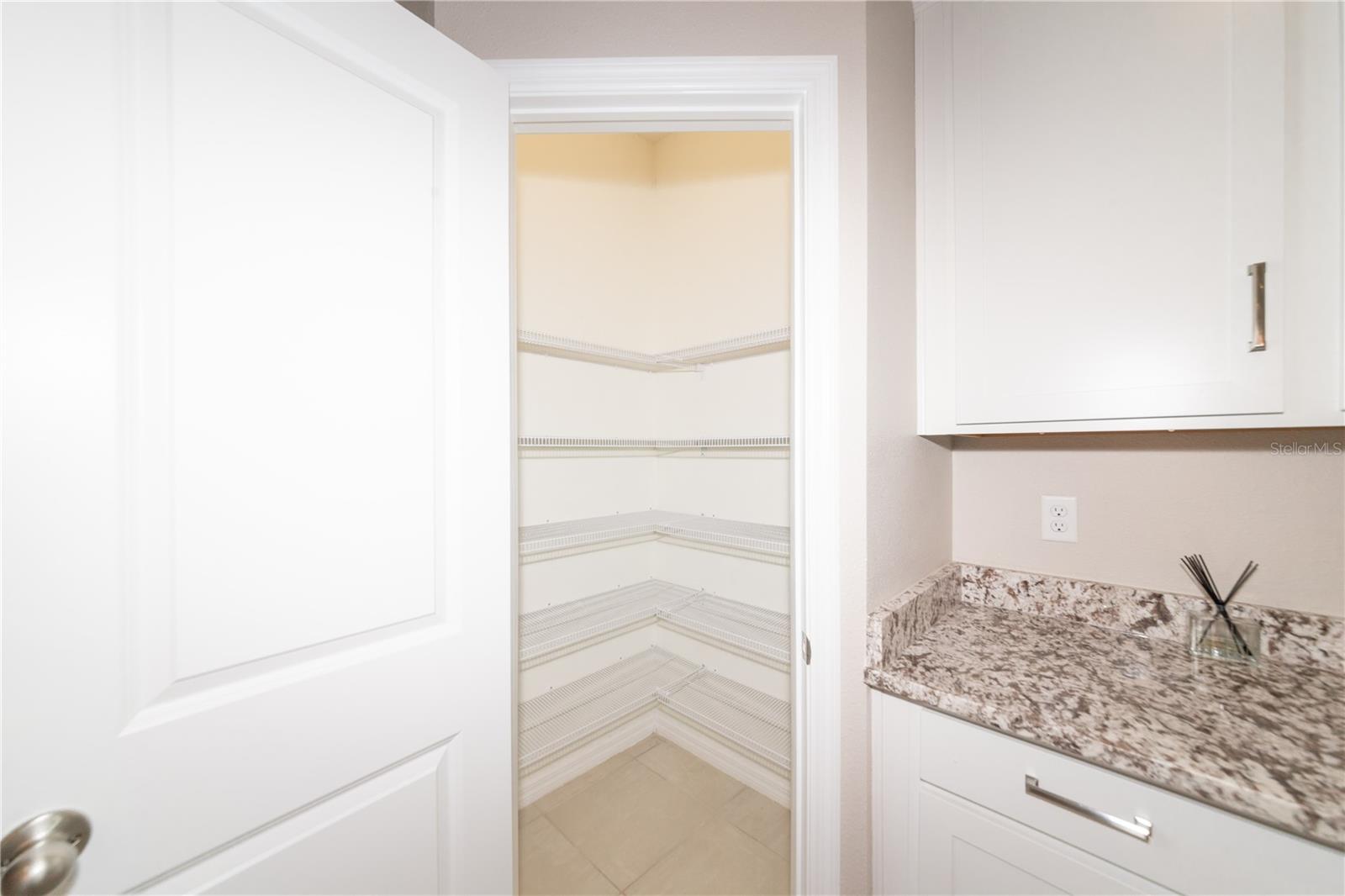 Image 13 of 91 For 16619 Mooner Plank Circle