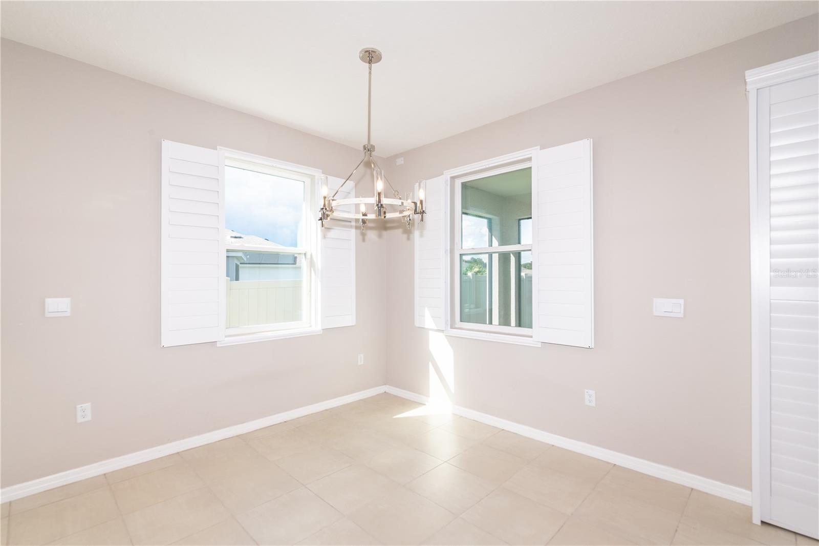 Image 20 of 91 For 16619 Mooner Plank Circle