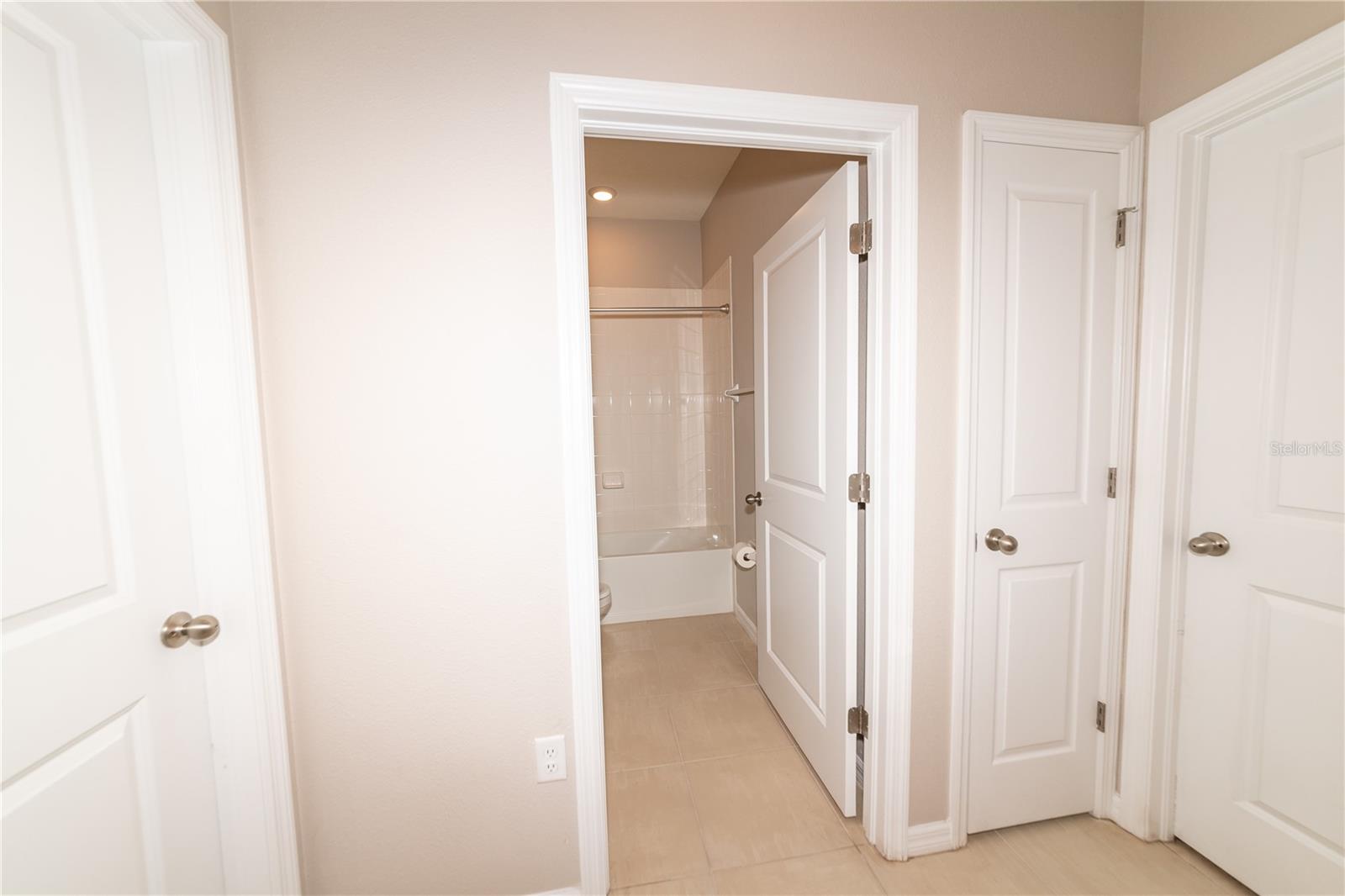 Image 45 of 91 For 16619 Mooner Plank Circle