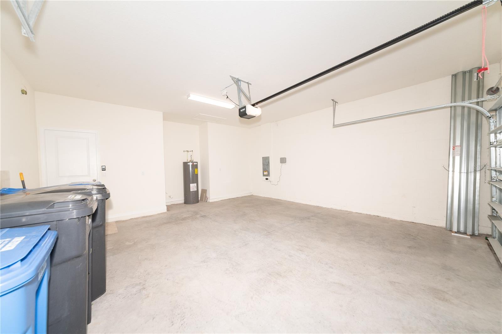 Image 50 of 91 For 16619 Mooner Plank Circle