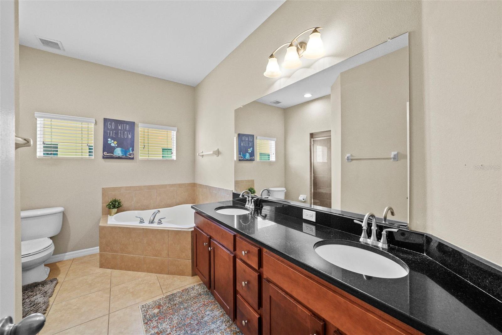 Image 18 of 39 For 3625 Bay Heights Way