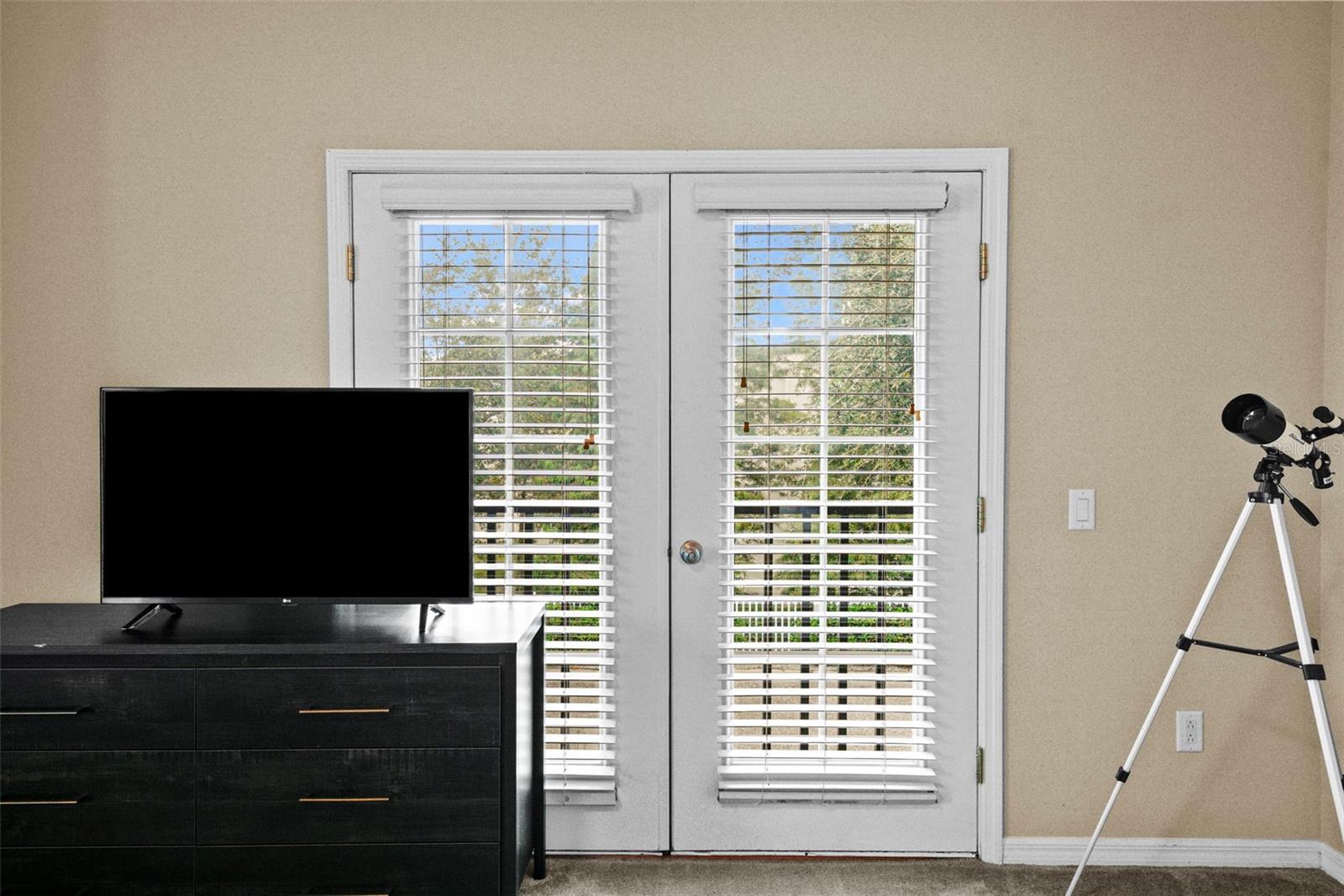 Image 24 of 39 For 3625 Bay Heights Way