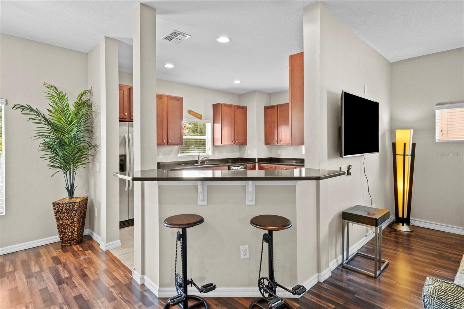 Image 9 of 39 For 3625 Bay Heights Way