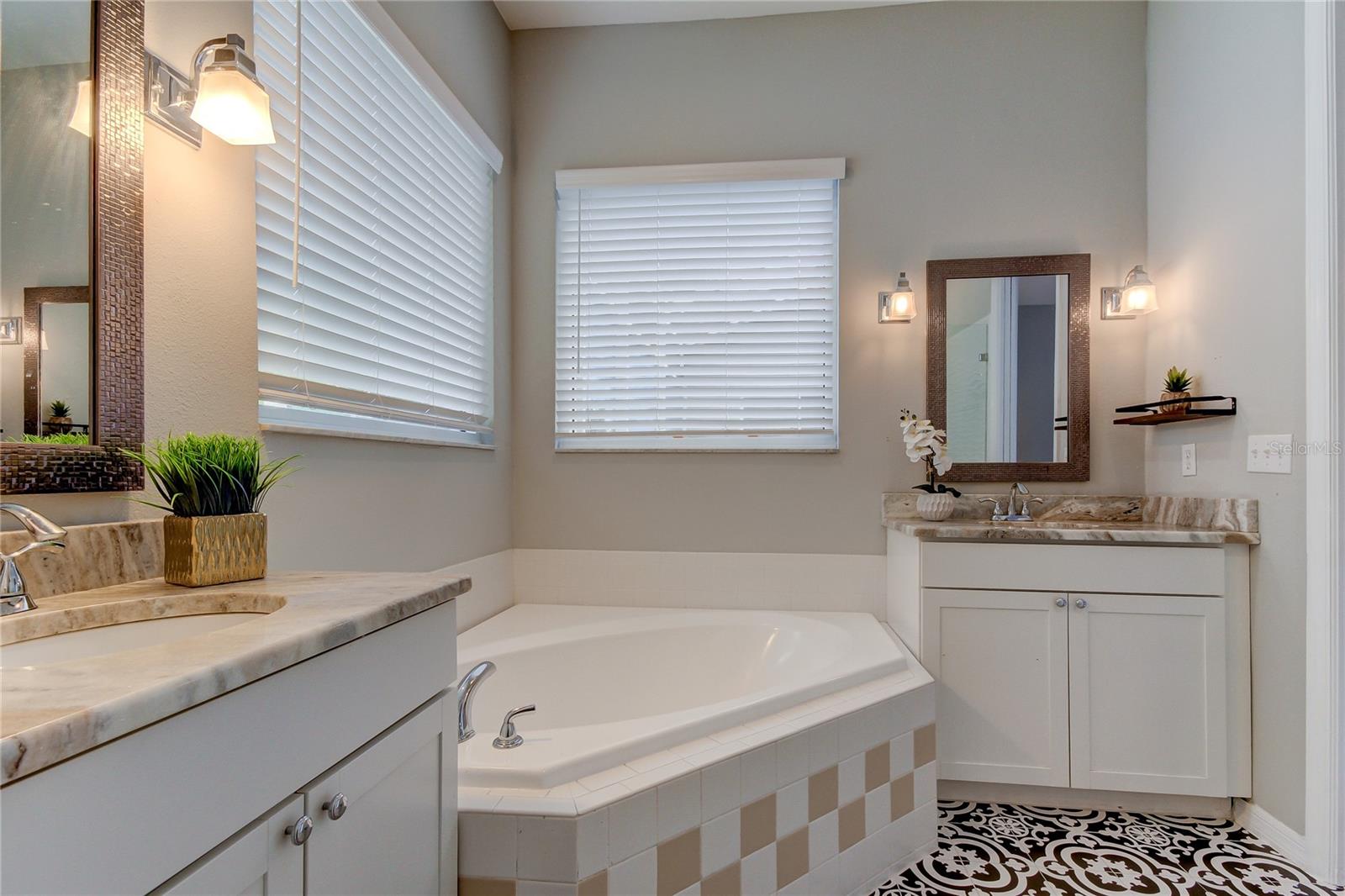 Image 26 of 39 For 4789 Pebble Brook Drive