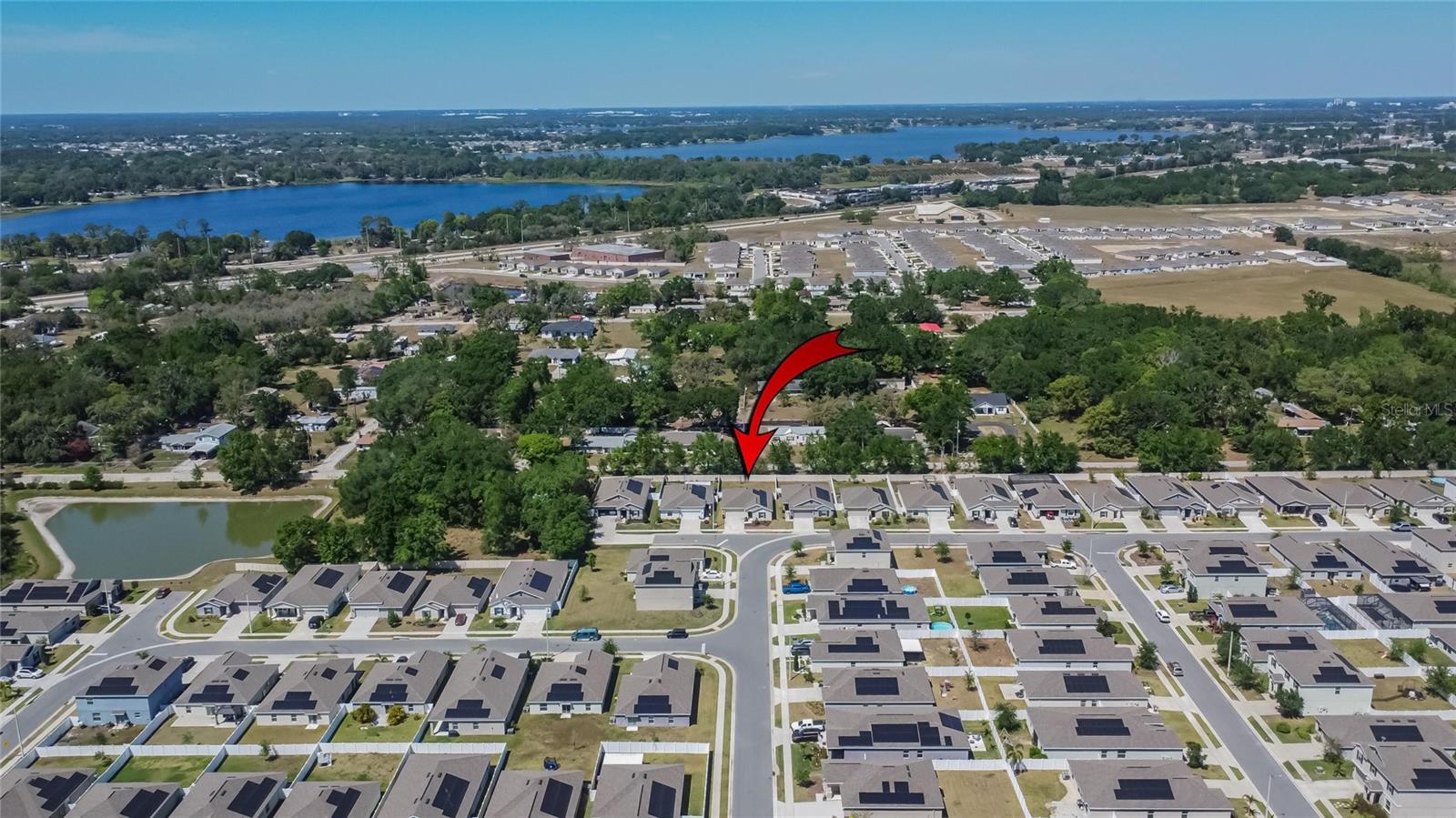 Image 38 of 52 For 272 Pershing Street