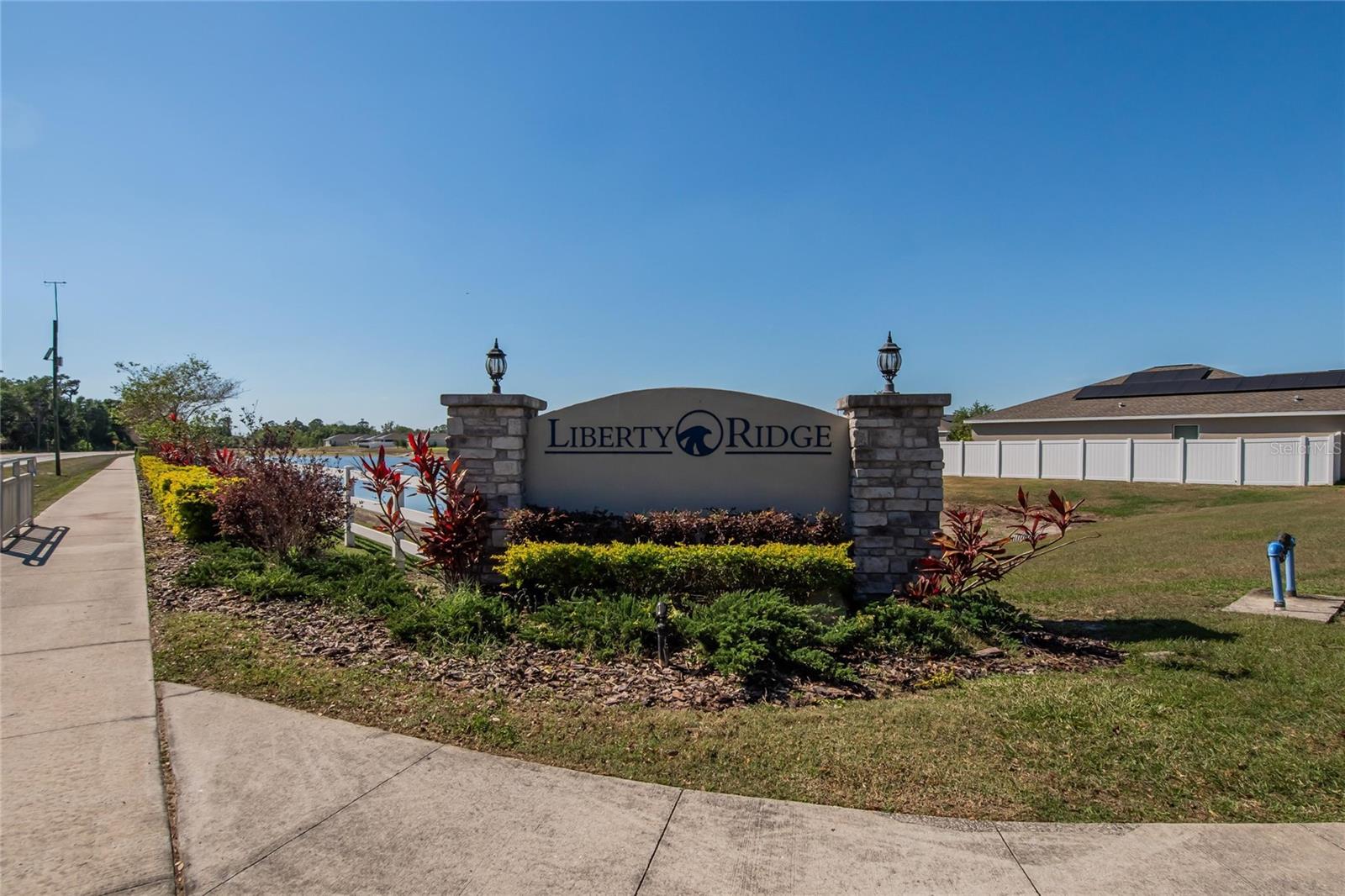 Image 40 of 52 For 272 Pershing Street