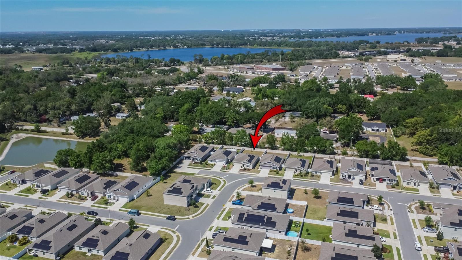 Image 43 of 52 For 272 Pershing Street