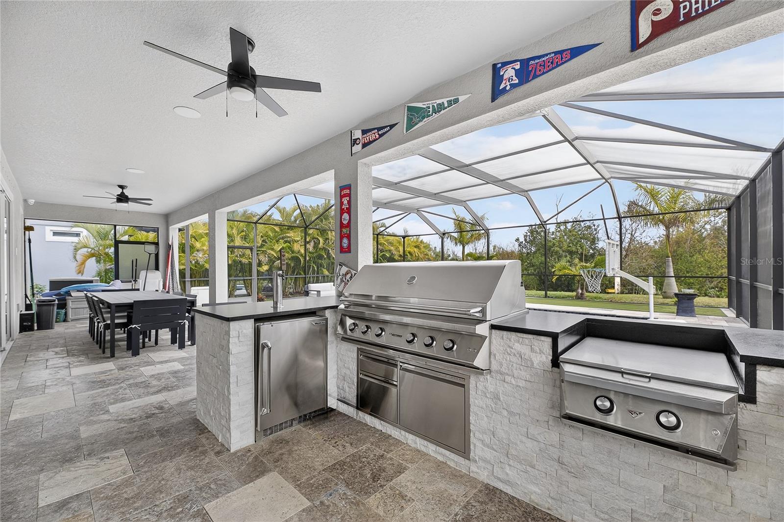 Image 10 of 100 For 7424 Paradiso Drive