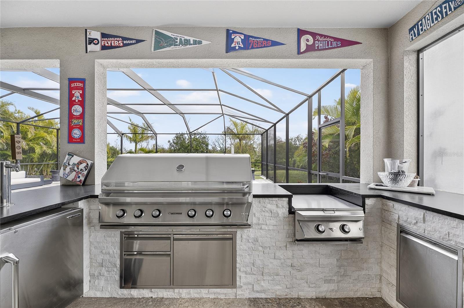 Image 11 of 100 For 7424 Paradiso Drive