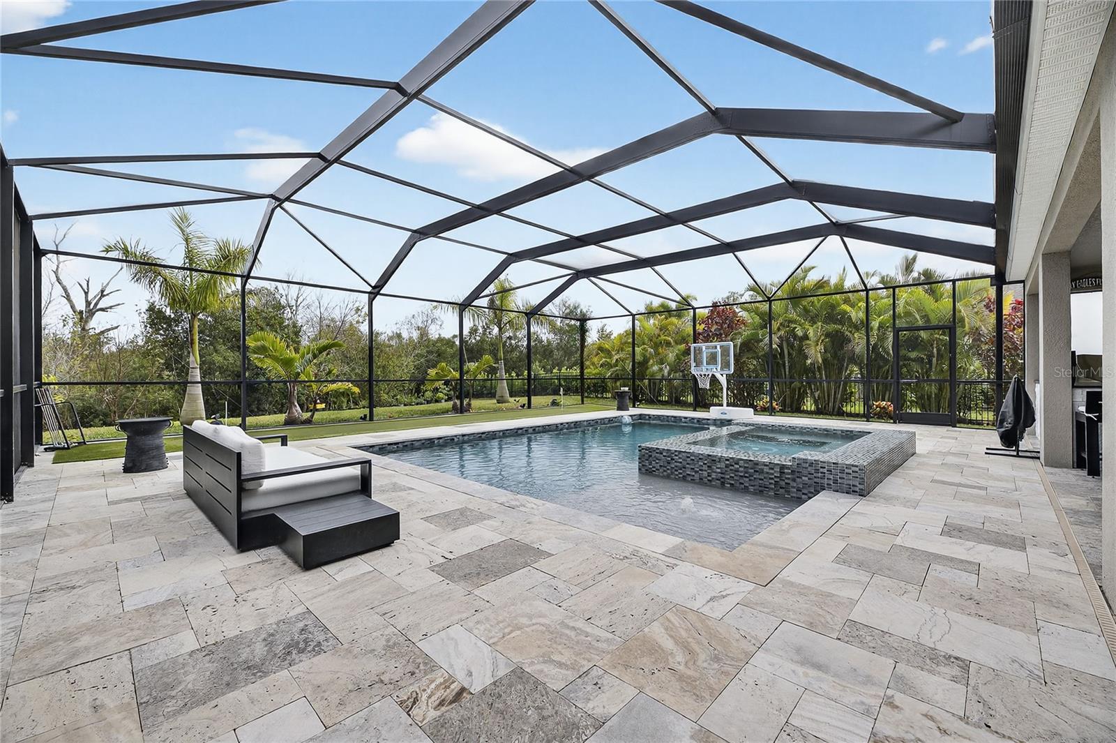 Image 14 of 100 For 7424 Paradiso Drive