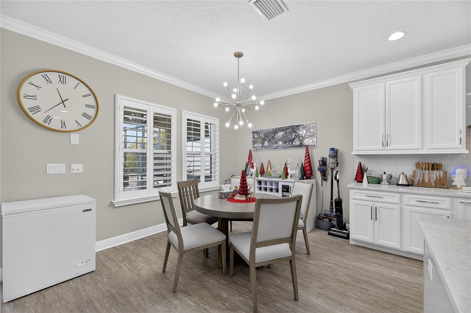 Image 48 of 100 For 7424 Paradiso Drive