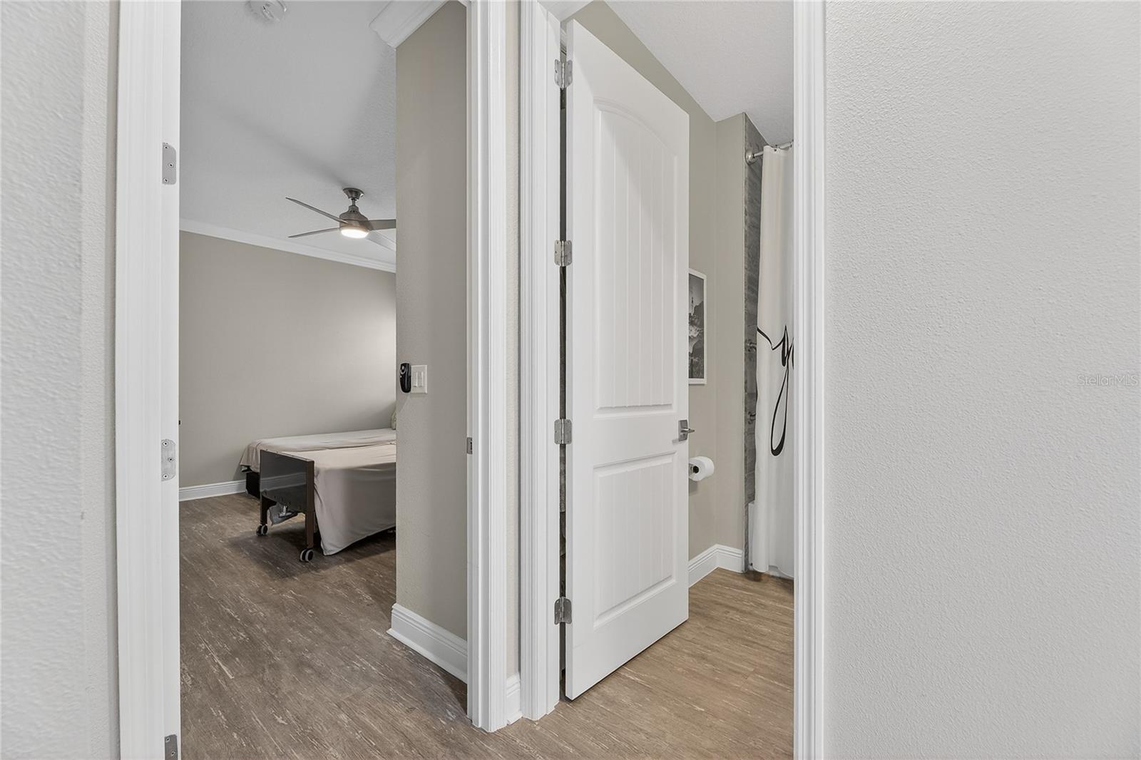 Image 51 of 100 For 7424 Paradiso Drive