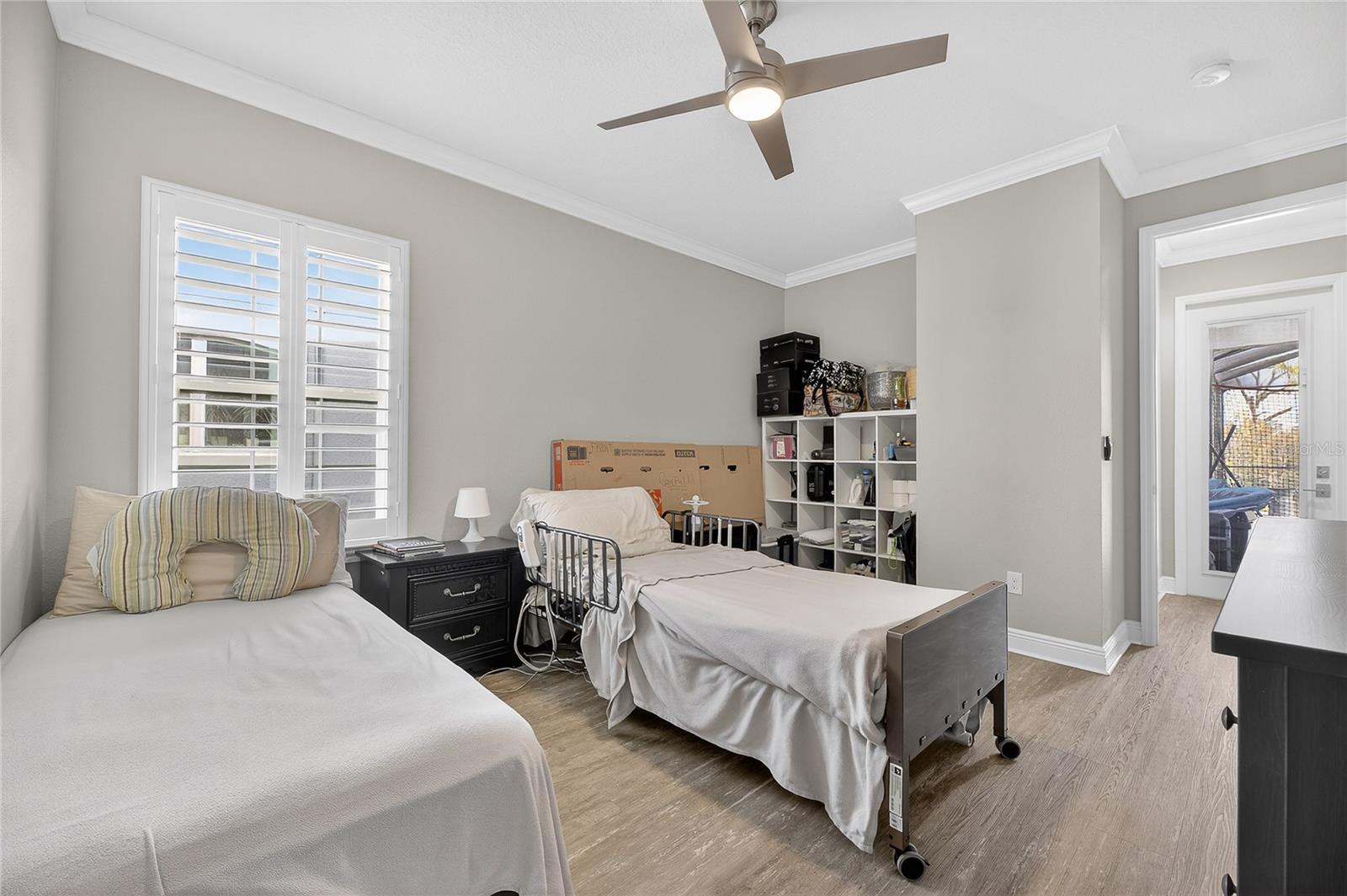 Image 54 of 100 For 7424 Paradiso Drive